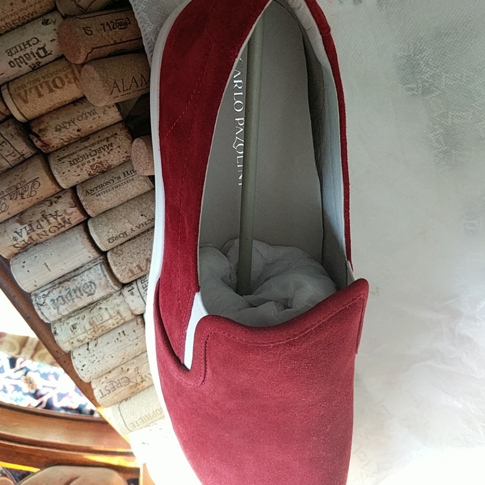 Shoes - Picture 8 of 8